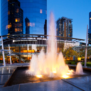 Sheraton Vancouver Wall Centre Fountain Square